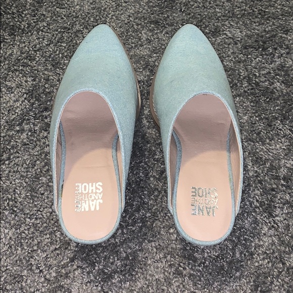 ‼️ SOLD ‼️Jane and the Shoe ADORABLE clogs 🖤 - Picture 3 of 5